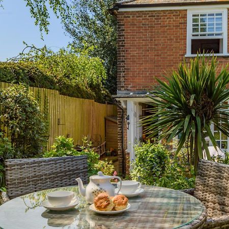 Tail End Cottage Rye Exterior photo
